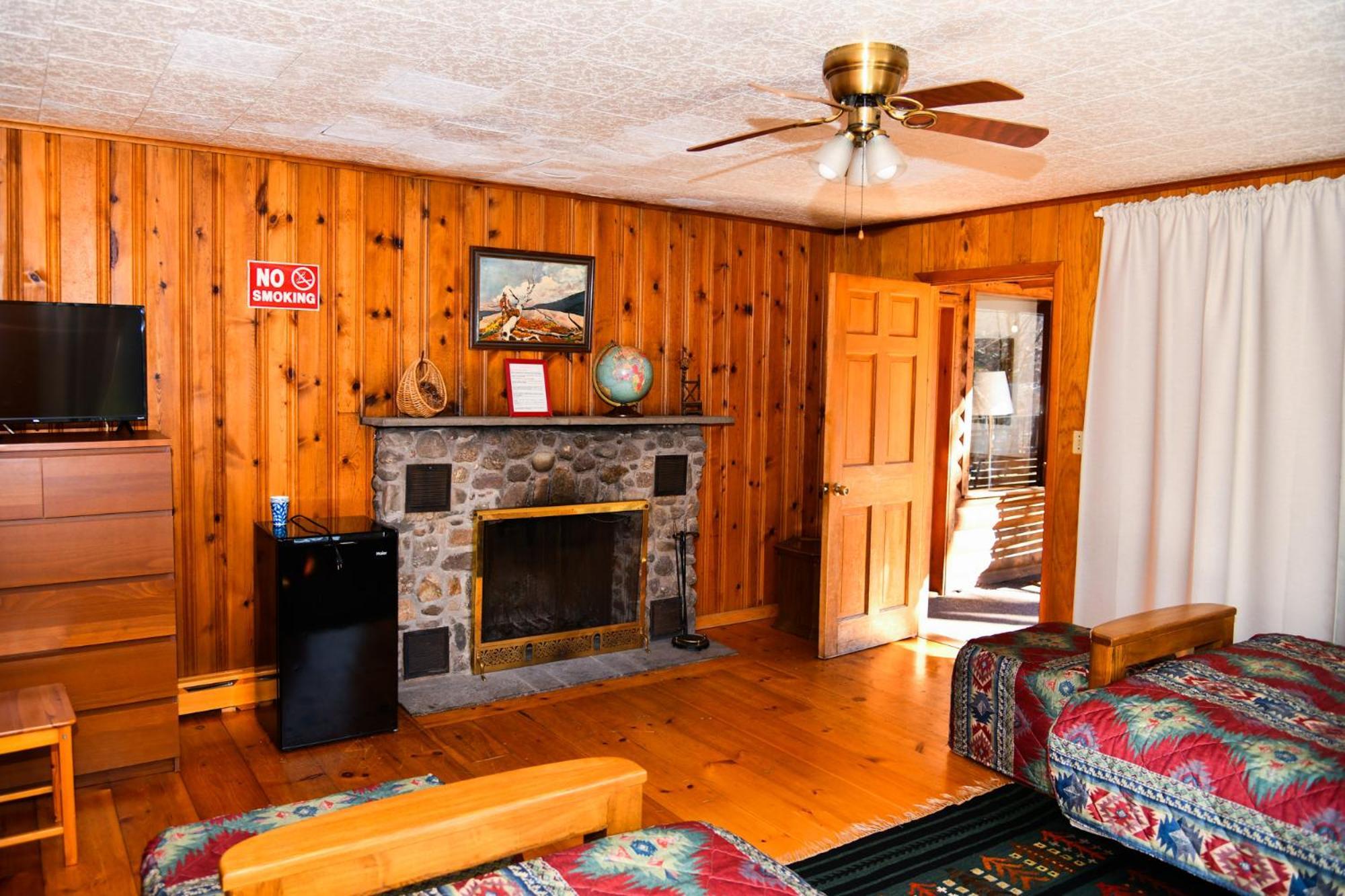 Xenia Lodge Hunter Ngoại thất bức ảnh