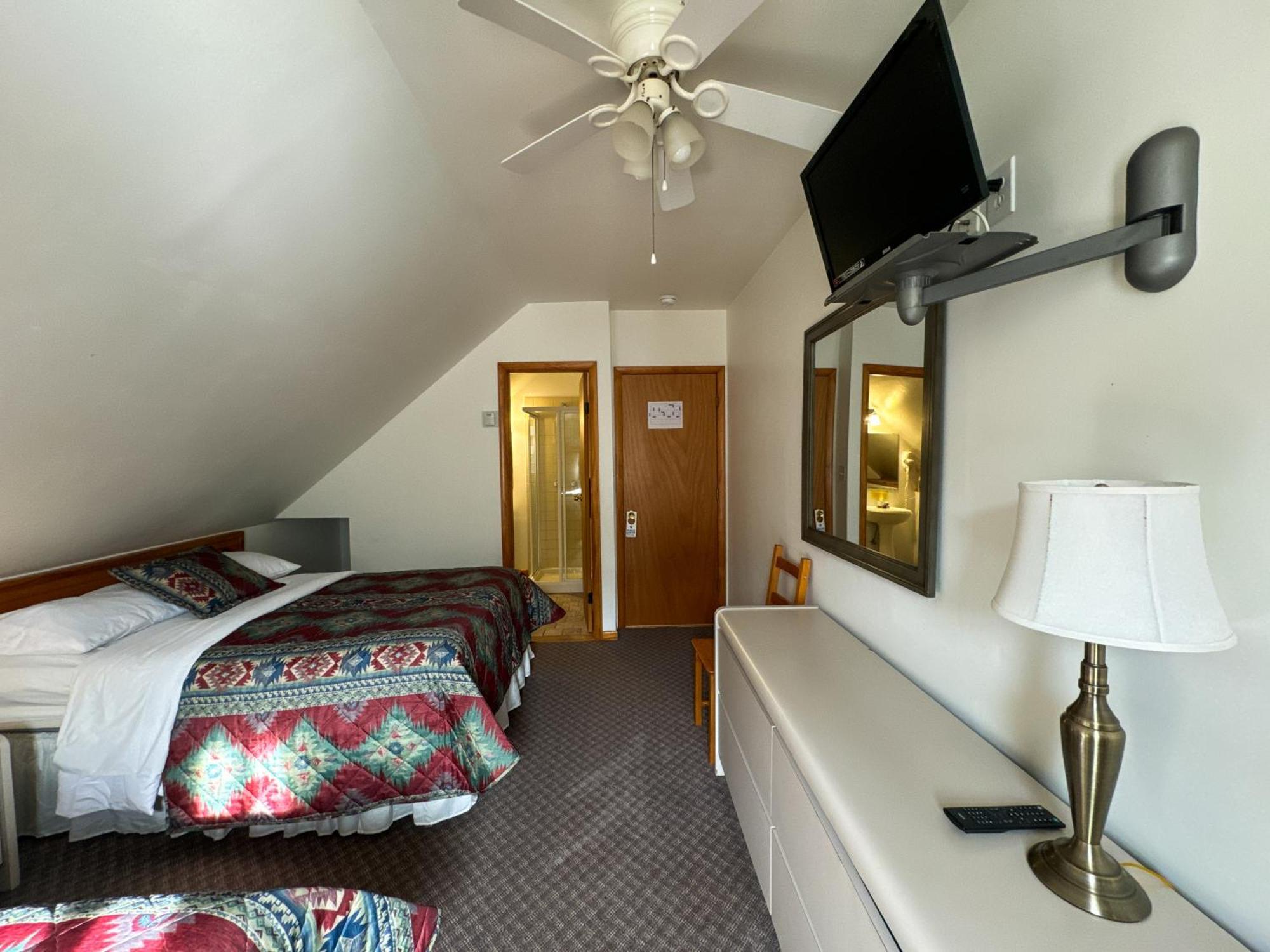 Xenia Lodge Hunter Ngoại thất bức ảnh