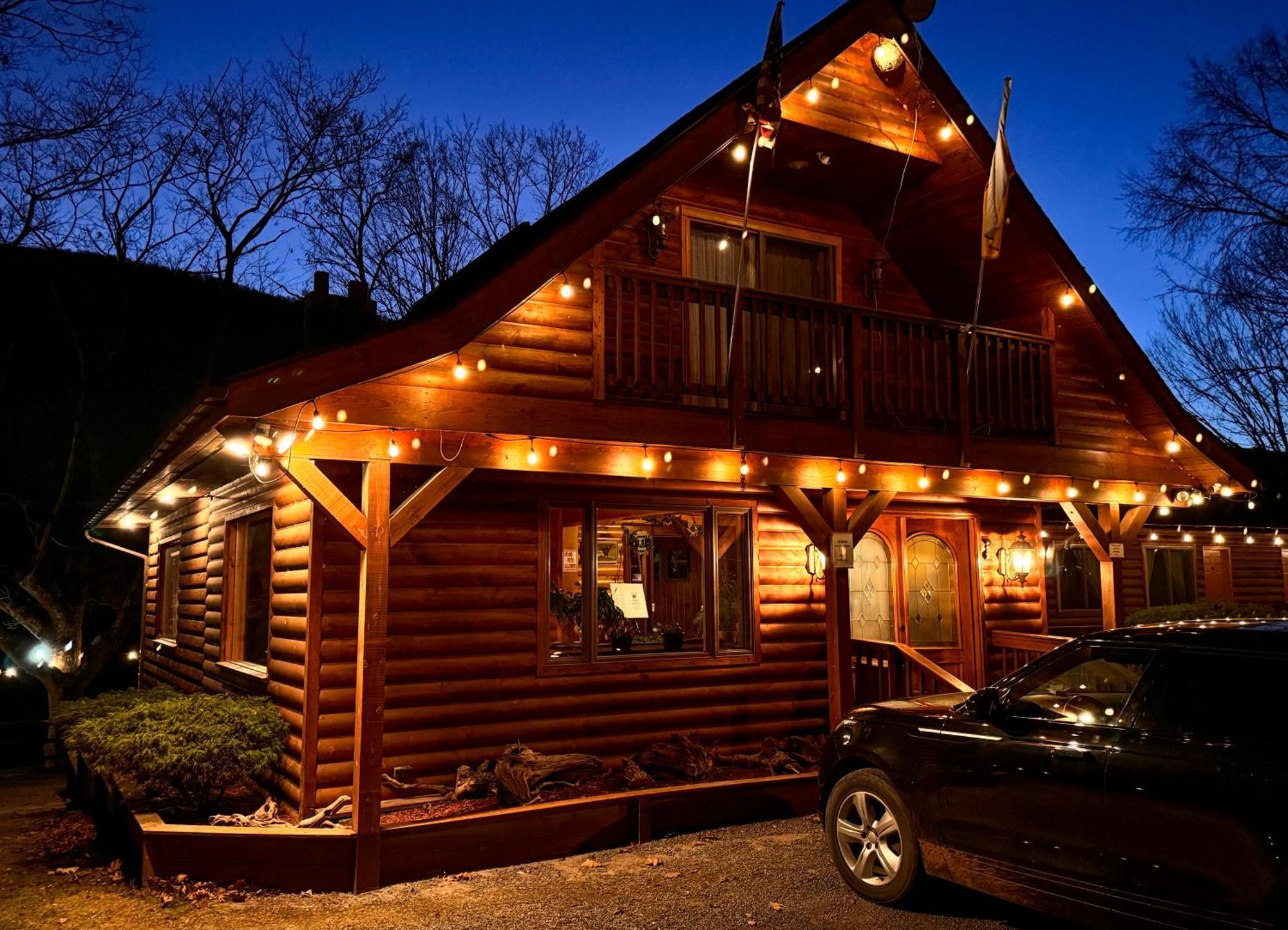 Xenia Lodge Hunter Ngoại thất bức ảnh